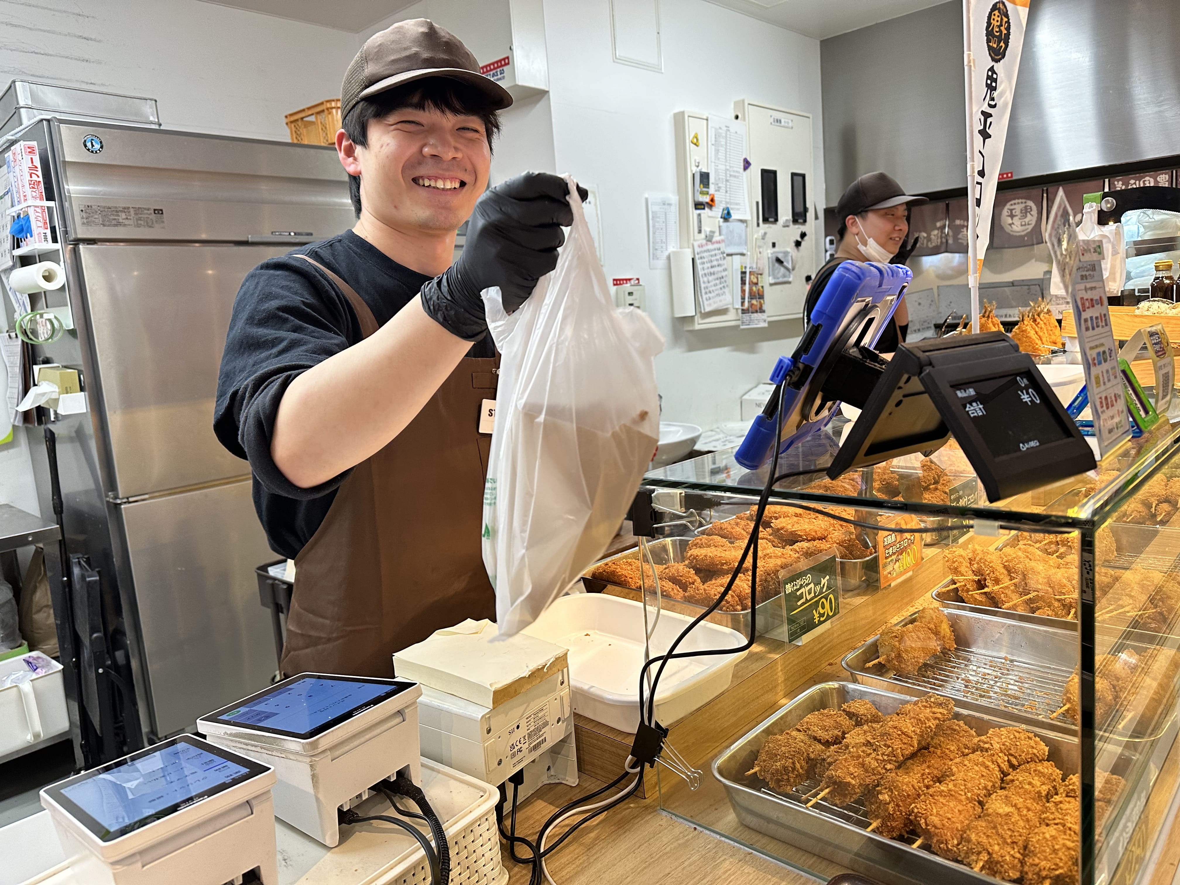 鬼平コロッケ 店舗・スタッフの様子